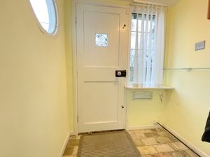 LOWER END- click for photo gallery